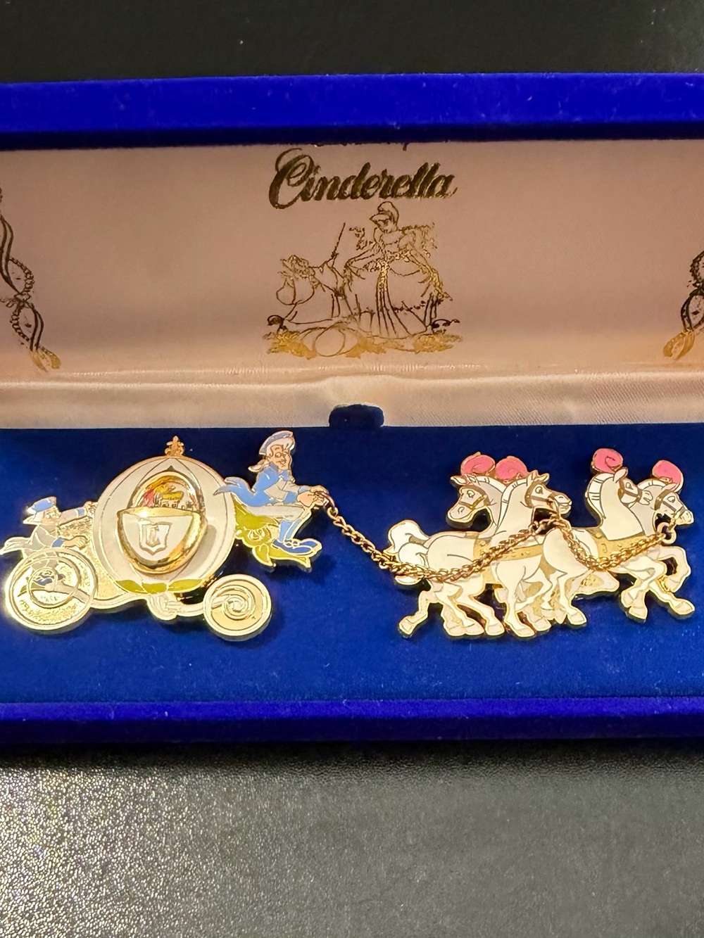 Countdown To Disney's Pin Celebration - Cinderella's Hinged Coach Boxed Set